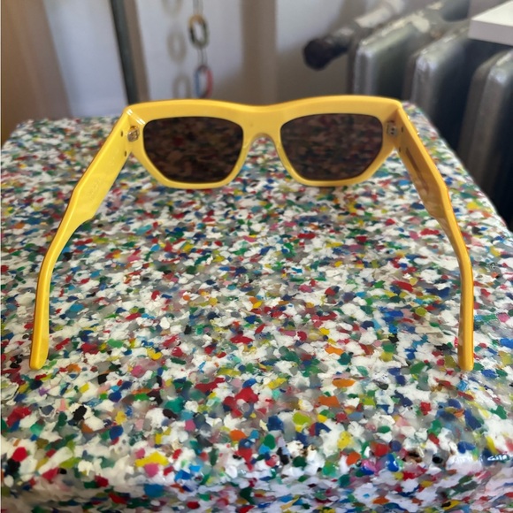 Emmanuelle Khanh EK SILENCIO Yellow Sunglasses With Case - Picture 5 of 6